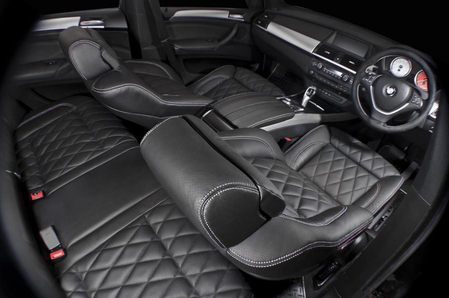  BMW X5 5S 3.OD by Kahn Design 2012 года  (фото 4 из 5)